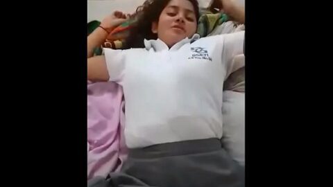 virgin schoolgirl HD