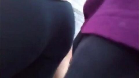 Closing a rich school ass in the parade